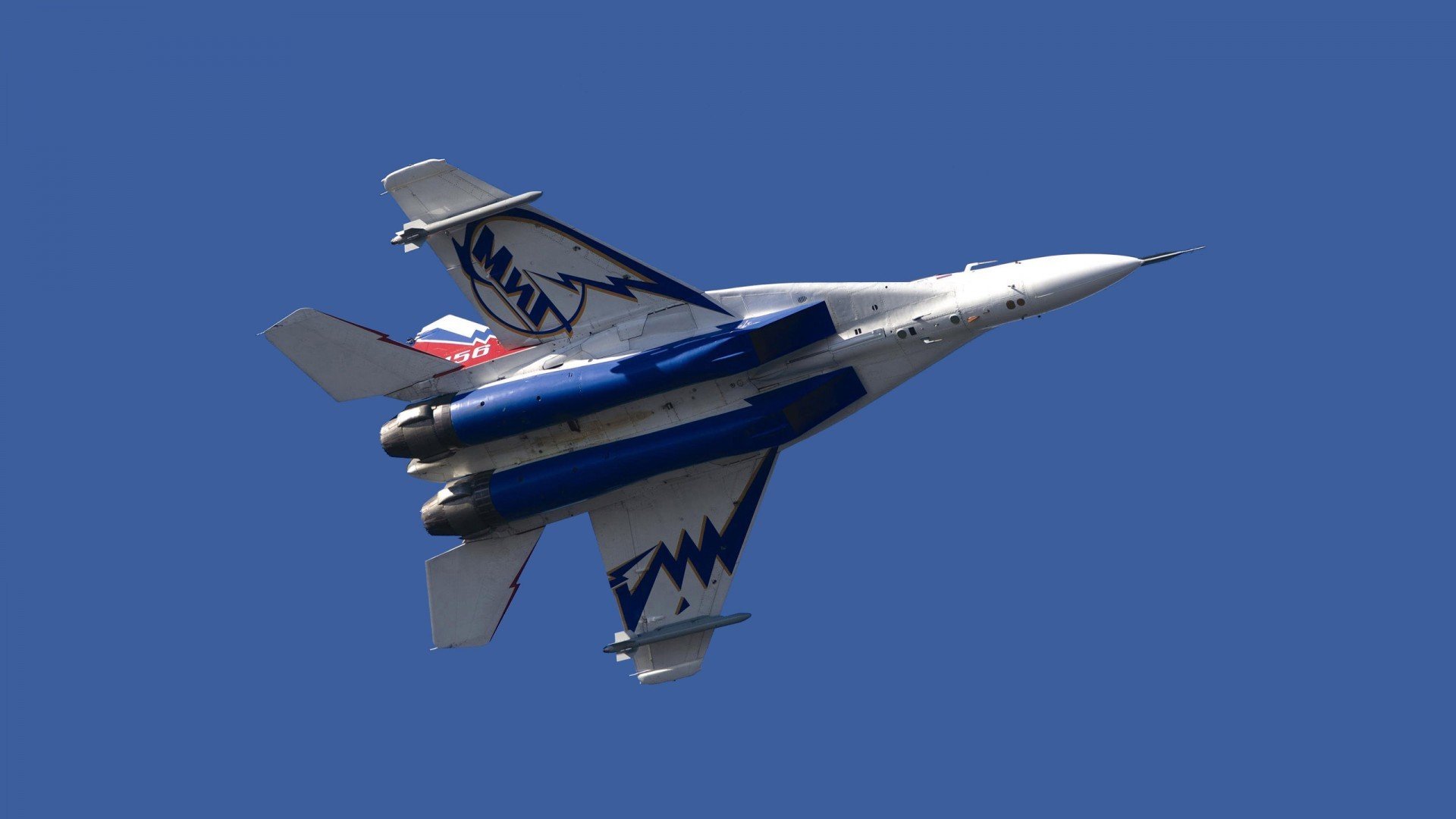 法甲:里昂2-2战平尼斯,奥亚萨瓦尔和伊巴拉各入一球,里昂法甲阵容