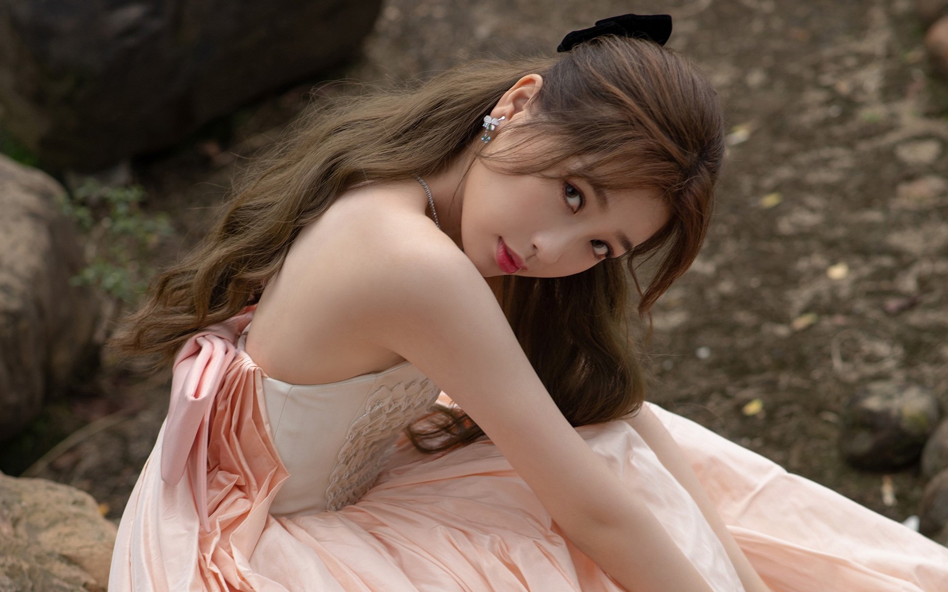 中国足球联赛各队表现出色,战绩屡创佳绩,中国国内足球联赛