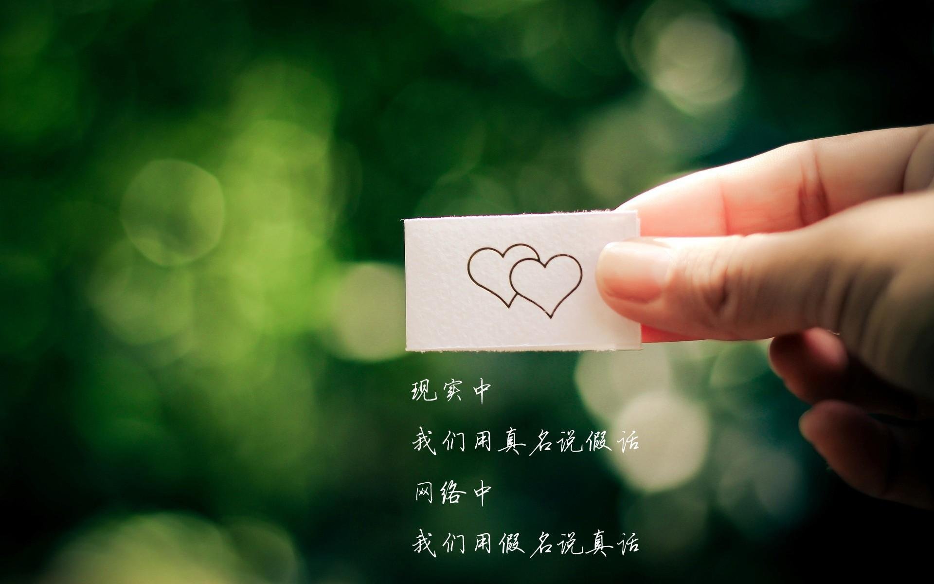 爱游戏官方-紧张激烈的对抗，球员心理战亦激烈，激烈紧张的比赛场面